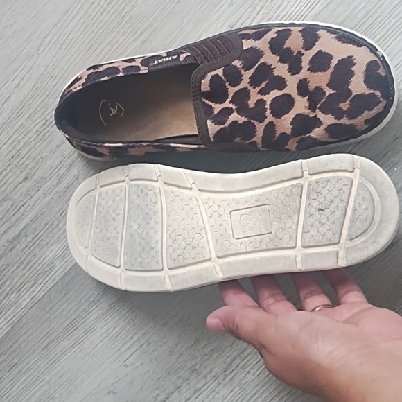 Ariat Brown Leopard Print Women's Sneakers - Picture 7 of 7